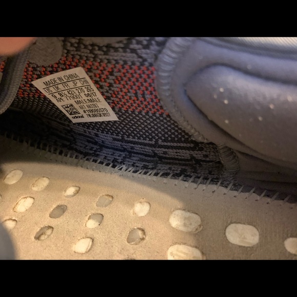 Yeezy Beluga 2.0 - Picture 7 of 8